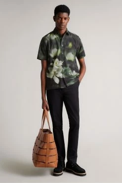 Ted Baker Campbl Black Short Sleeve Photographic Floral Print Shirt 10 Ted Baker Campbl Black Short Sleeve Photographic Floral Print Shirt -tedbaker Shop Online unnamed file 1906