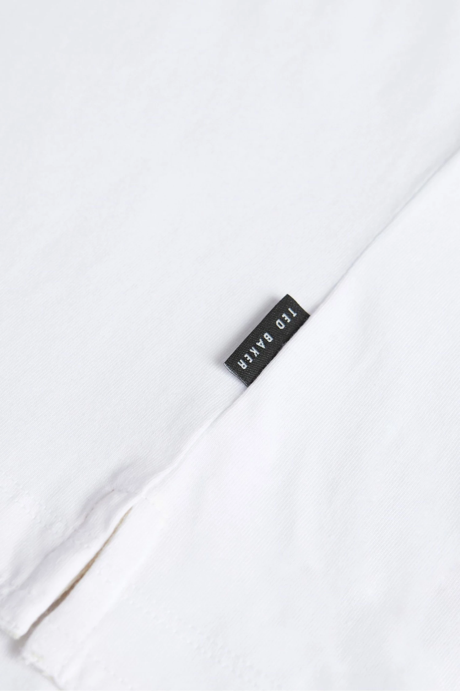 Ted Baker White Cullin Short Sleeve Relaxed Fit Graphic T-Shirt 7 Ted Baker White Cullin Short Sleeve Relaxed Fit Graphic T-Shirt - Image 5