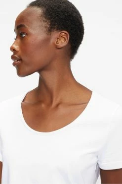 Ted Baker White Miarna V-Neck Easy Fit T-Shirt -tedbaker Shop Online unnamed file 2225