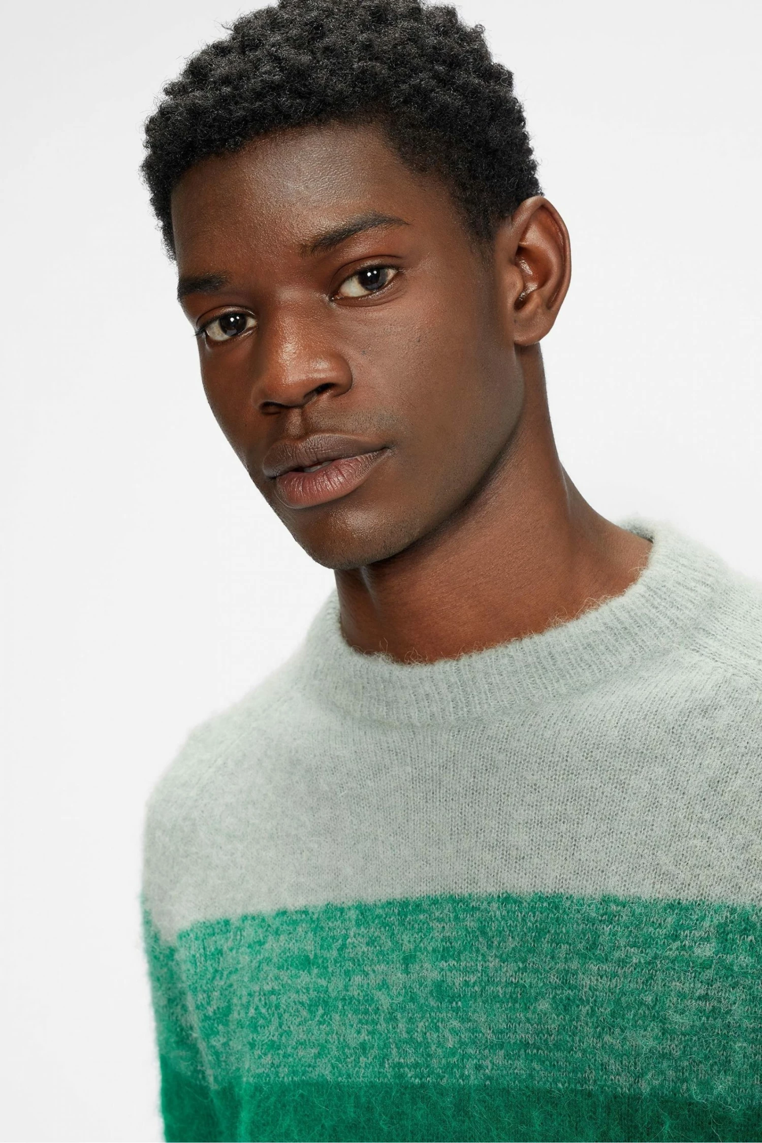 Ted Baker Green Rydal Ls Ombre Crew Neck 6 Ted Baker Green Rydal Ls Ombre Crew Neck - Image 4