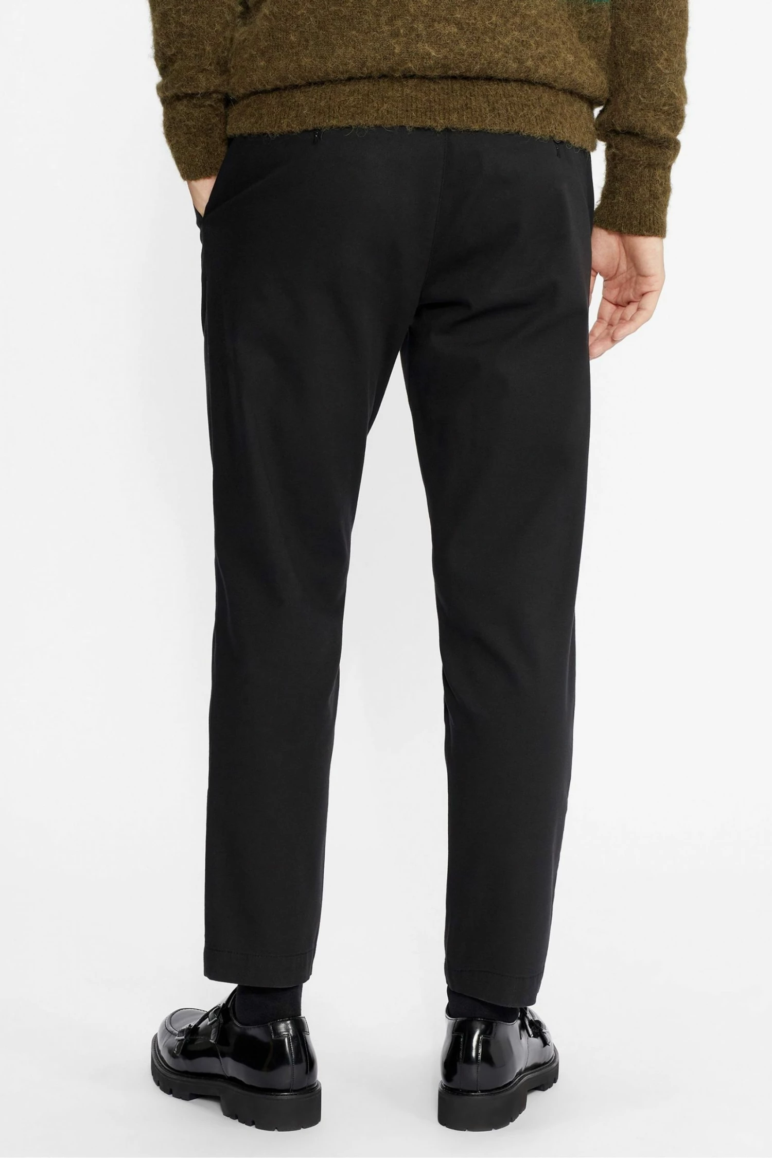 Ted Baker Genbee Casual Relaxed Chinos Green 4 Ted Baker Genbee Casual Relaxed Chinos Green - Image 2