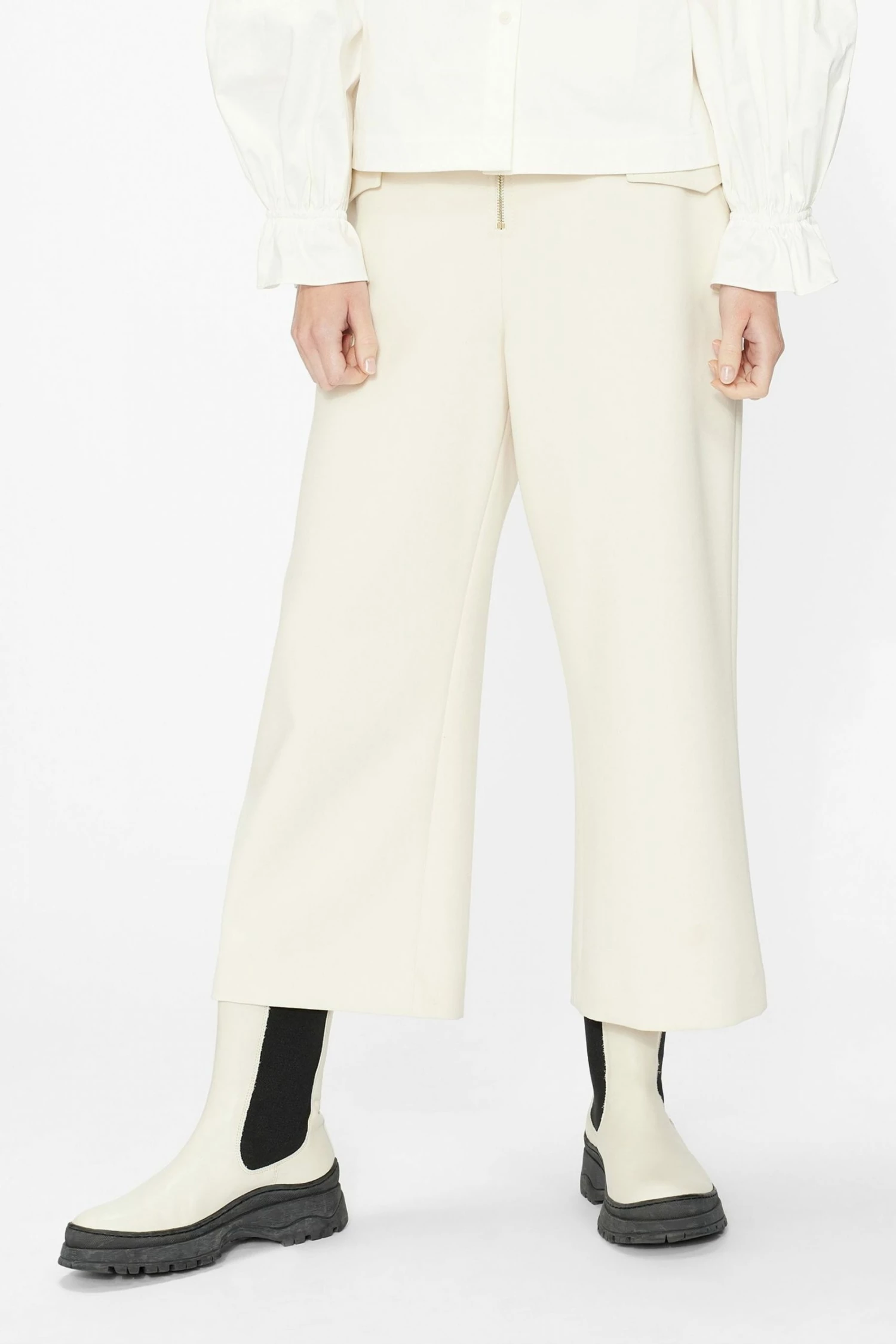 Ted Baker Elmah White Cropped Soft Flare Trousers 3 Ted Baker Elmah White Cropped Soft Flare Trousers