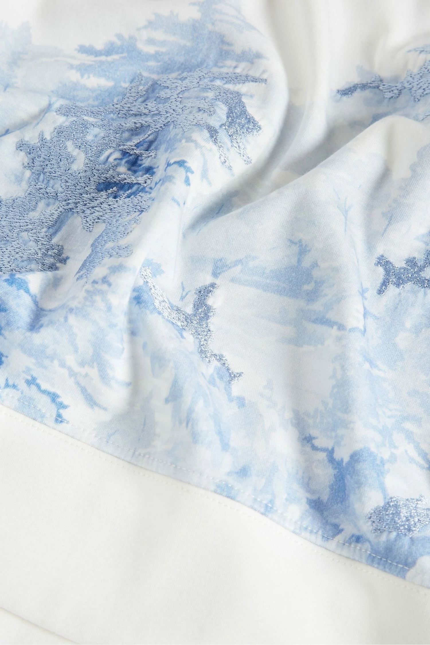 Ted Baker Saina White Cropped Sweatshirt 7 Ted Baker Saina White Cropped Sweatshirt - Image 5