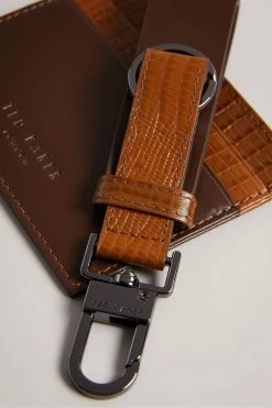 Ted Baker Chocolate Brown Badge Cardholder And Keyring Set -tedbaker Shop Online unnamed file 5252
