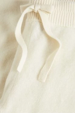 Ted Baker Ecru Cream Axfrd Cashmere Knitted Joggers -tedbaker Shop Online unnamed file 5351