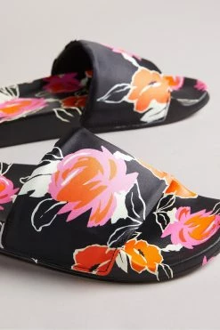 Ted Baker Black Bolt On Printed Sliders 7 Ted Baker Black Bolt On Printed Sliders -tedbaker Shop Online unnamed file 5366