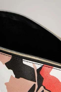 Ted Baker Black Mellaa Retro Flood Saffiano Deboss Washbag -tedbaker Shop Online unnamed file 5454