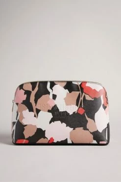 Ted Baker Black Mellaa Retro Flood Saffiano Deboss Washbag -tedbaker Shop Online unnamed file 5456