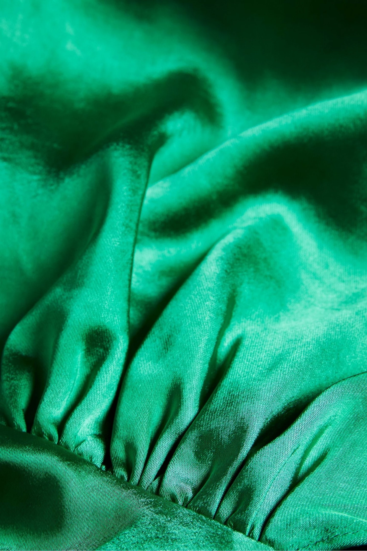 Ted Baker Esta Mid-Green Cold Shoulder Cowl Front Midi Slip Dress 7 Ted Baker Esta Mid-Green Cold Shoulder Cowl Front Midi Slip Dress - Image 5